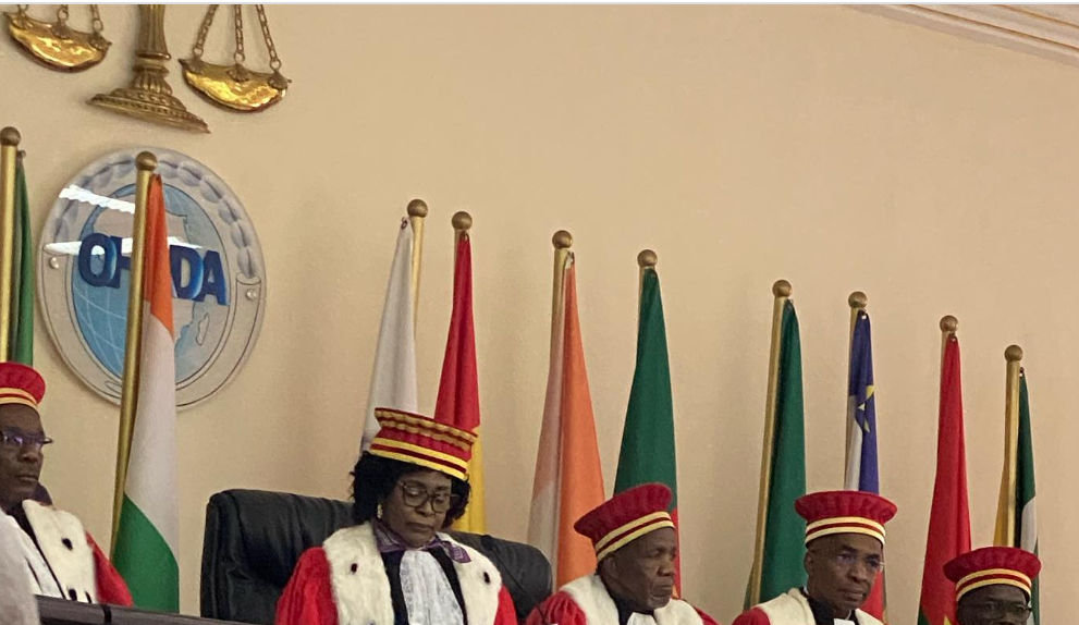 OHADA : La Camerounaise Esther NGO MOUTNGUI quitte la présidence du Bureau de la CCJA pour le Congolais Jean-Marie KAMBUNA NSULA